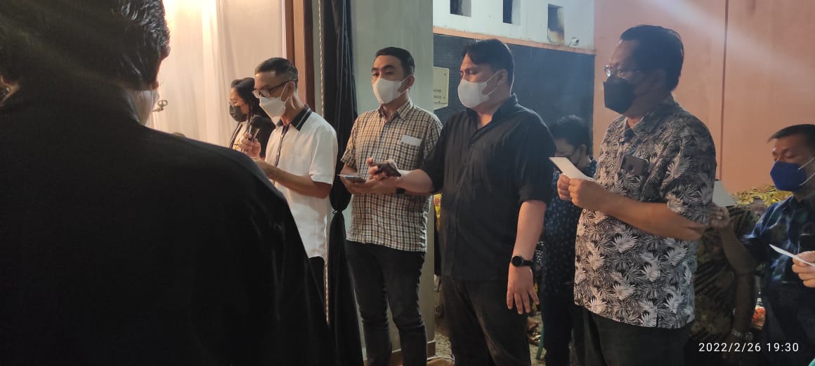 Ibadah Malam Penghiburan Alm. Bpk Arie Kalalo 